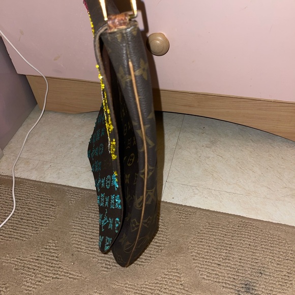 Louis Vuitton musette salsa hand painted with swarovski crystals one of a kind - Picture 6 of 17